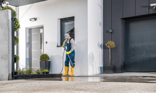 Best Animal Enclosure Cleaning  in Manchester, VA